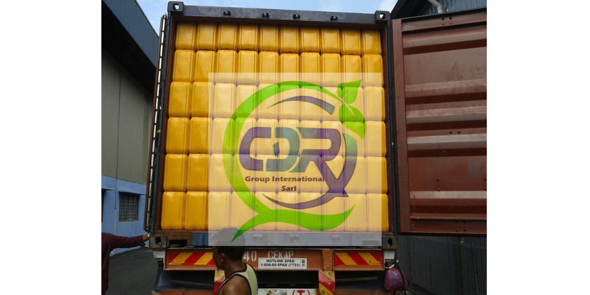 Quality assurance and inspection of RBD Palm Olein CP10 Malaysia