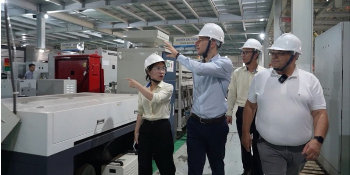 Arrivée des marchandises au Port de Cotonou en provenance de Chine